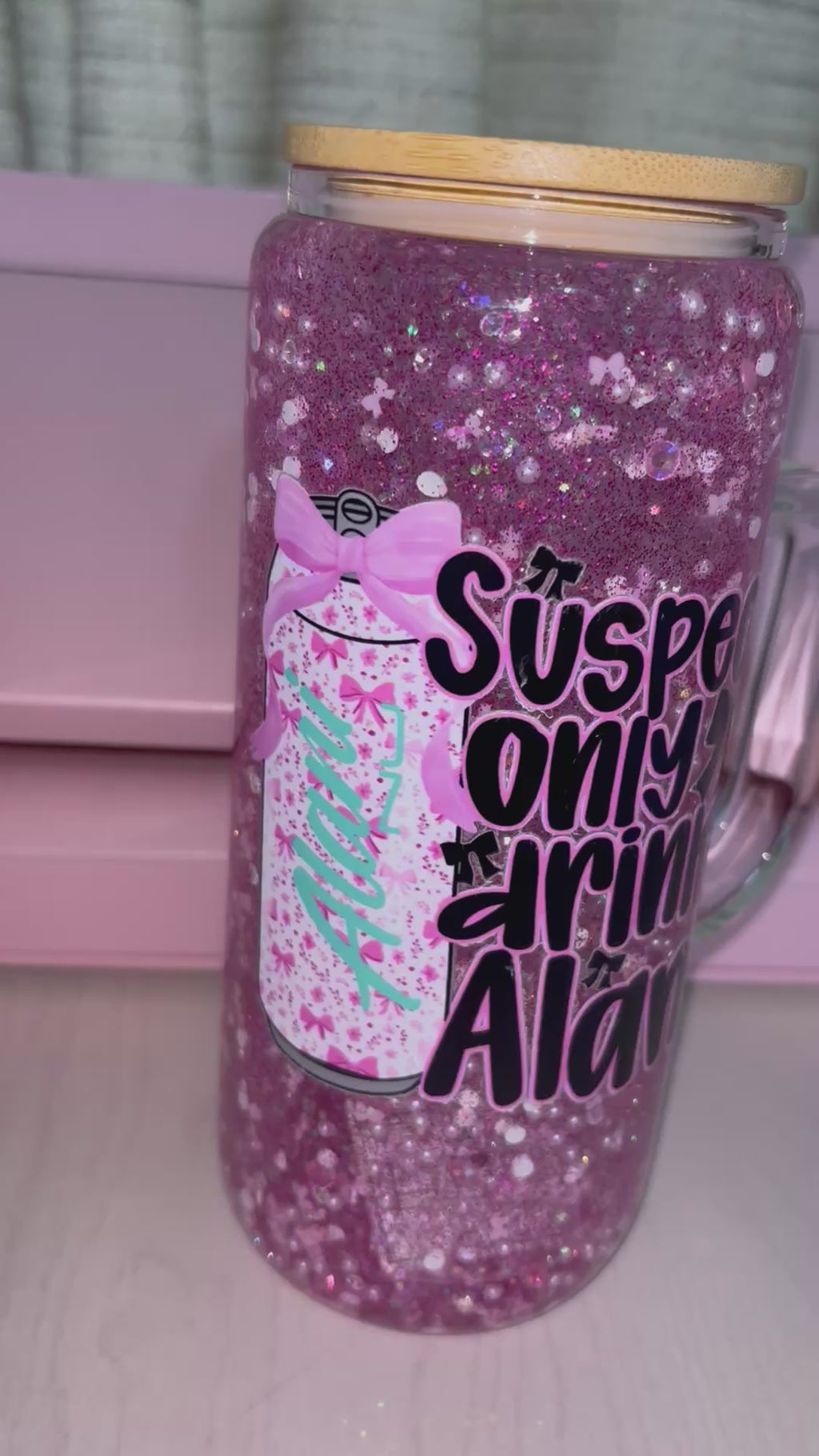 20oz Glass SnowGlobe Tumbler With Handle