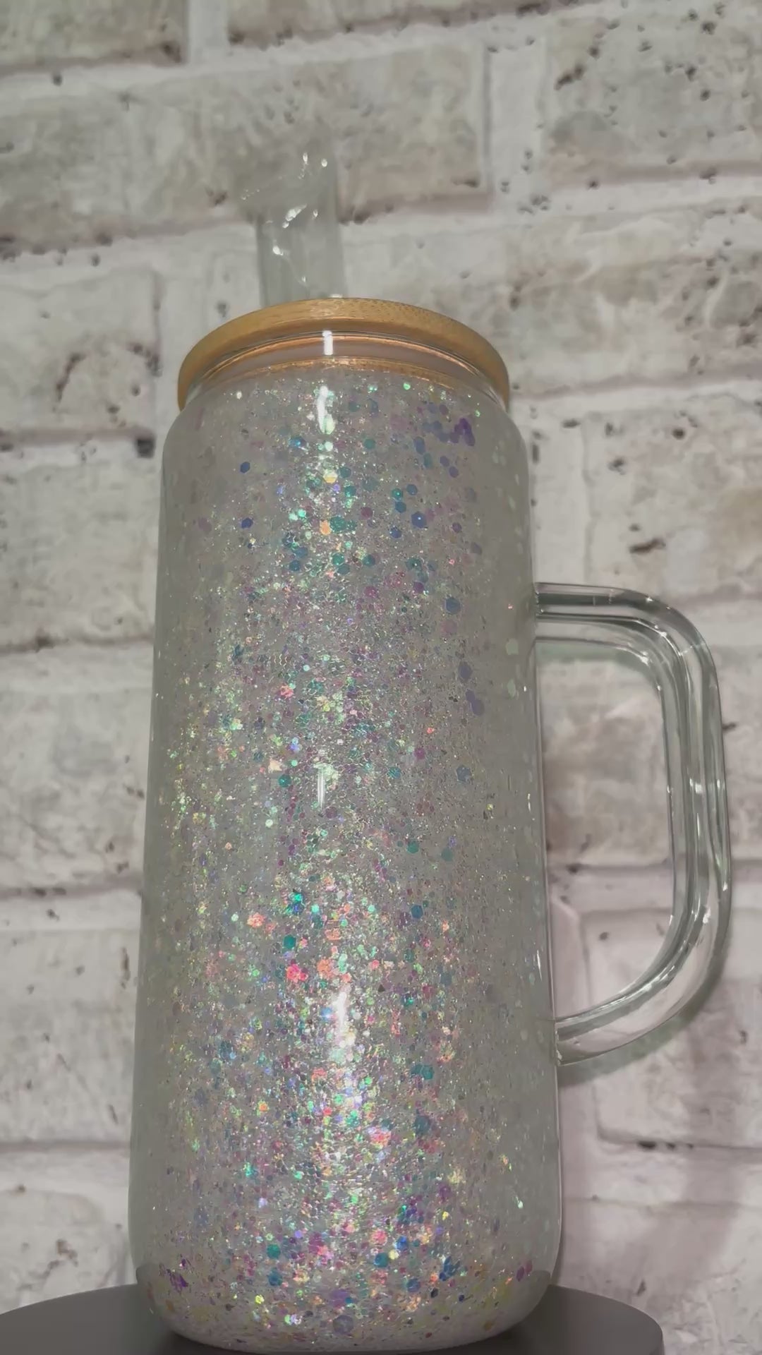 20oz Glass SnowGlobe Tumbler With Handle
